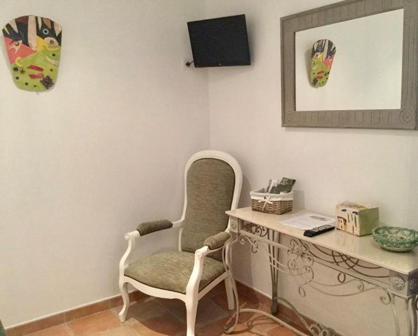Le Patio Fleuri Hotel ลอร์เกส ภายนอก รูปภาพ